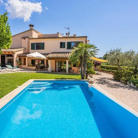 Villa Reynes *